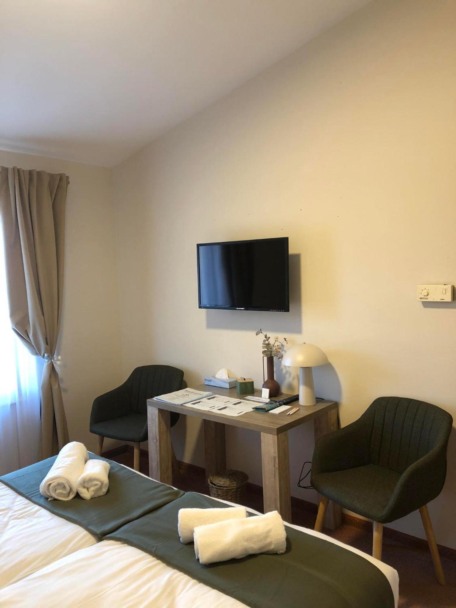 Kenguru Panzio Hotel Hódmezővásárhely Eksteriør billede