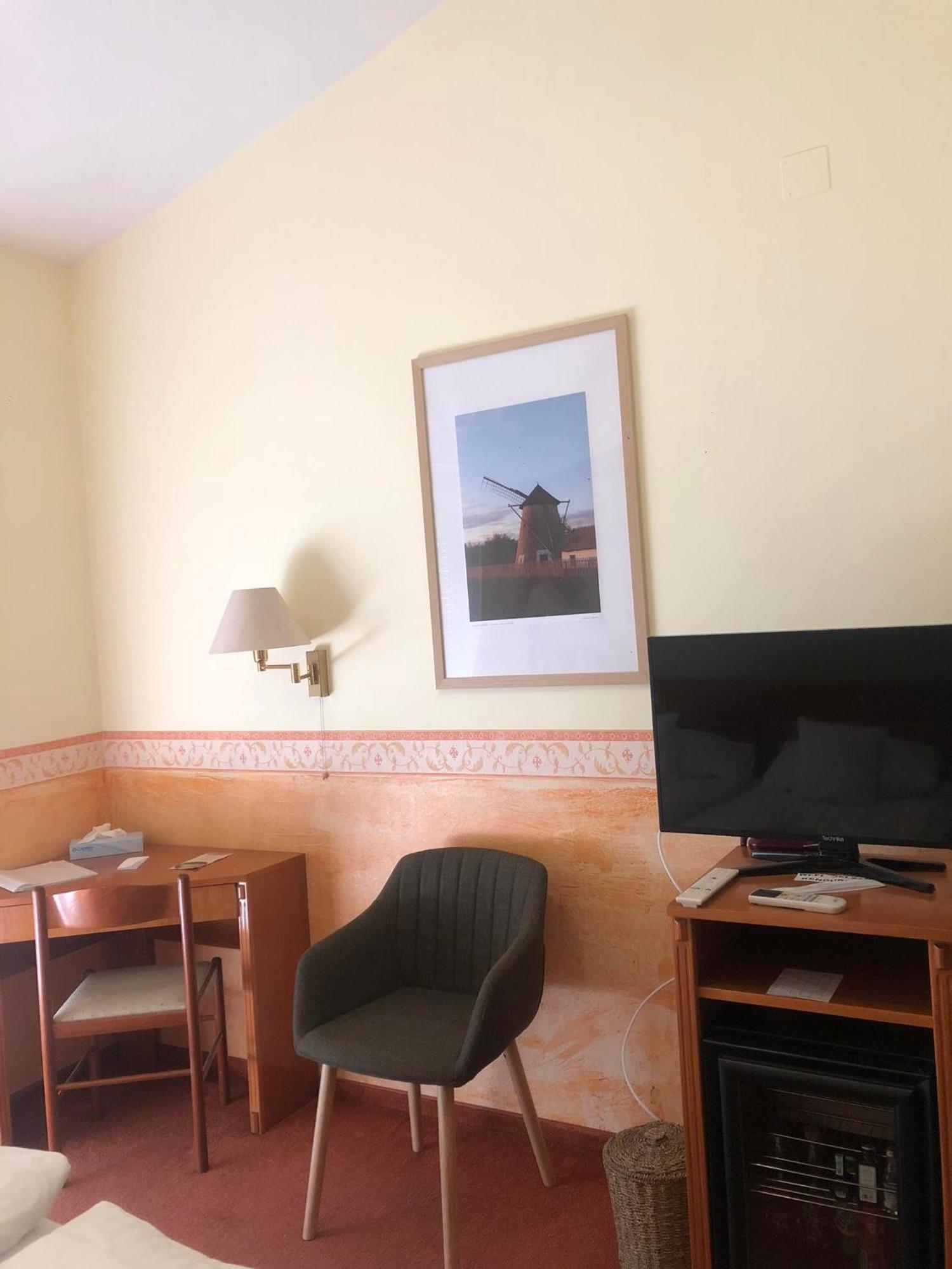 Kenguru Panzio Hotel Hódmezővásárhely Eksteriør billede