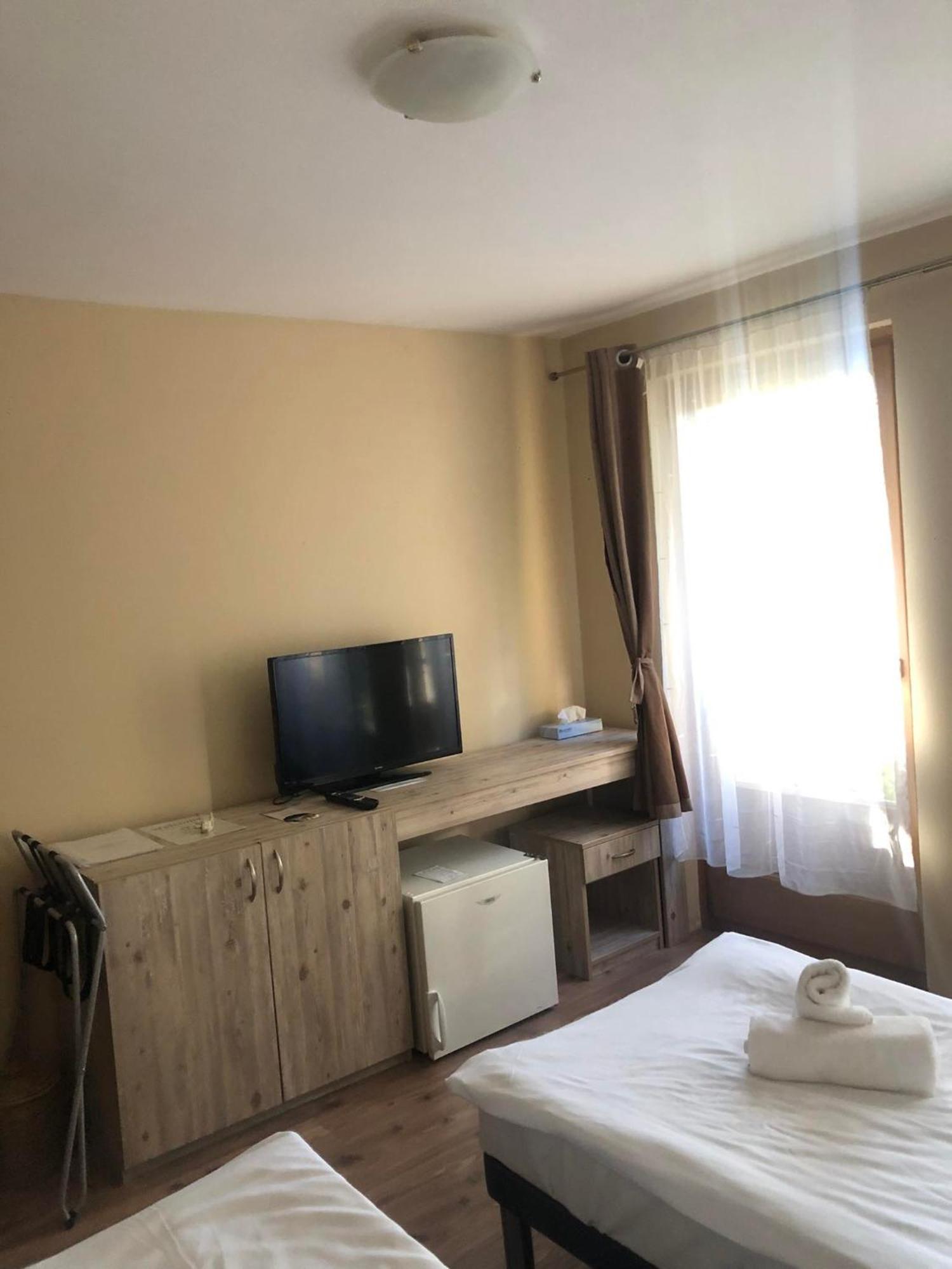 Kenguru Panzio Hotel Hódmezővásárhely Eksteriør billede