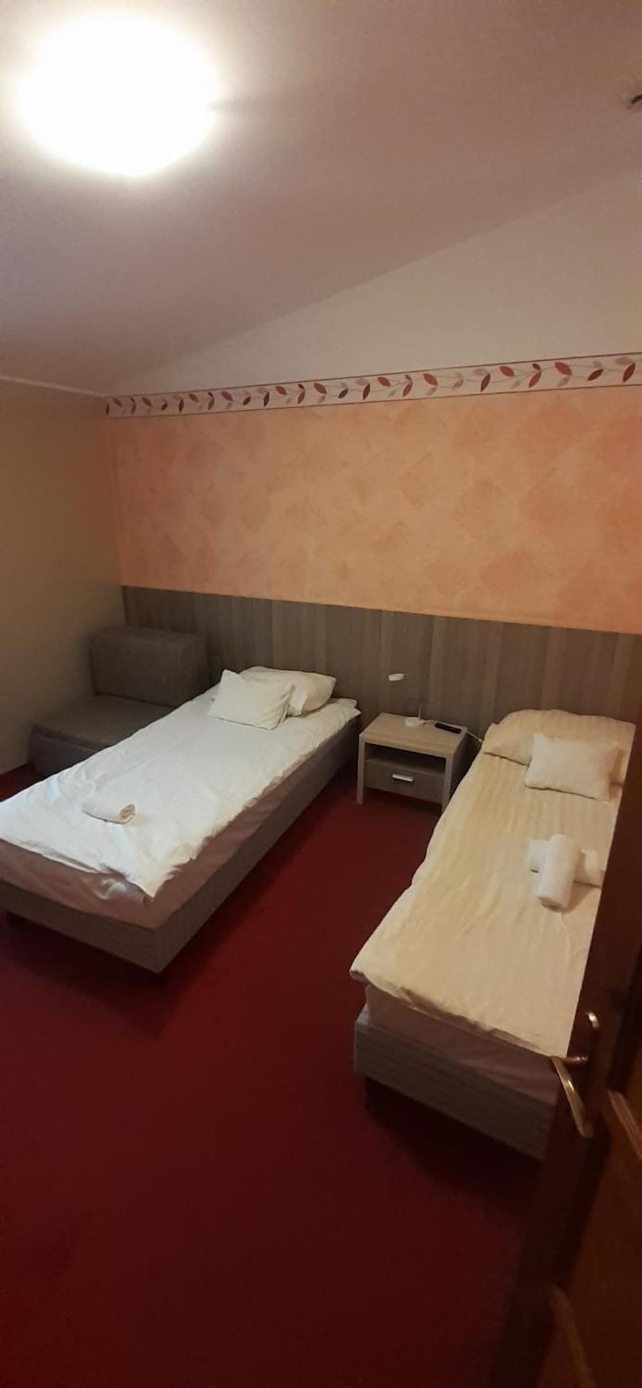 Kenguru Panzio Hotel Hódmezővásárhely Eksteriør billede