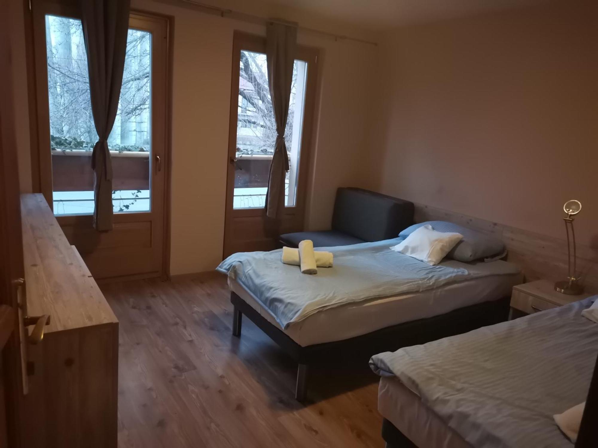 Kenguru Panzio Hotel Hódmezővásárhely Eksteriør billede